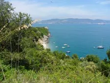 La spiaggia sull’isola di Palmaria, Liguria
