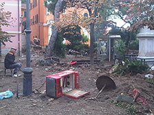 Чінкве-Терре в перші місяці після повені, Італія